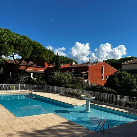 Frejus - Appartement 4 Personnes - Piscine Exteriör bild